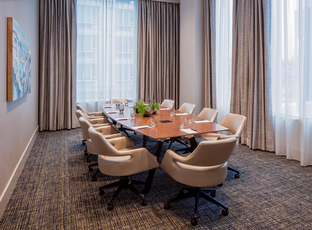 Hyatt Regency Portland At The Oregon Convention Center Extérieur photo