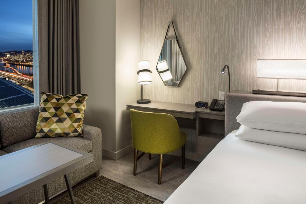 Hyatt Regency Portland At The Oregon Convention Center Extérieur photo