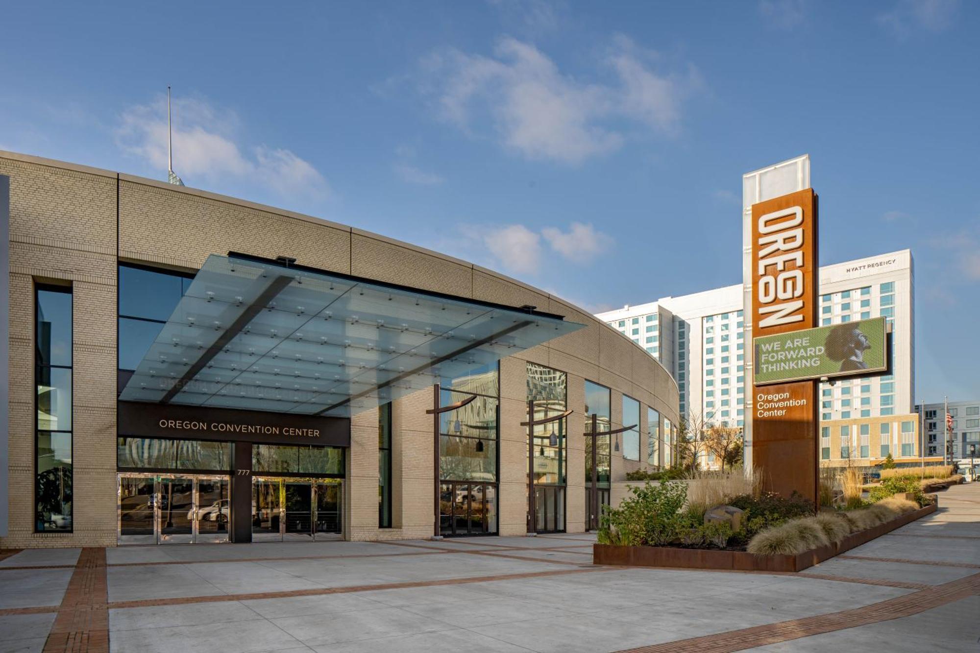 Hyatt Regency Portland At The Oregon Convention Center Extérieur photo